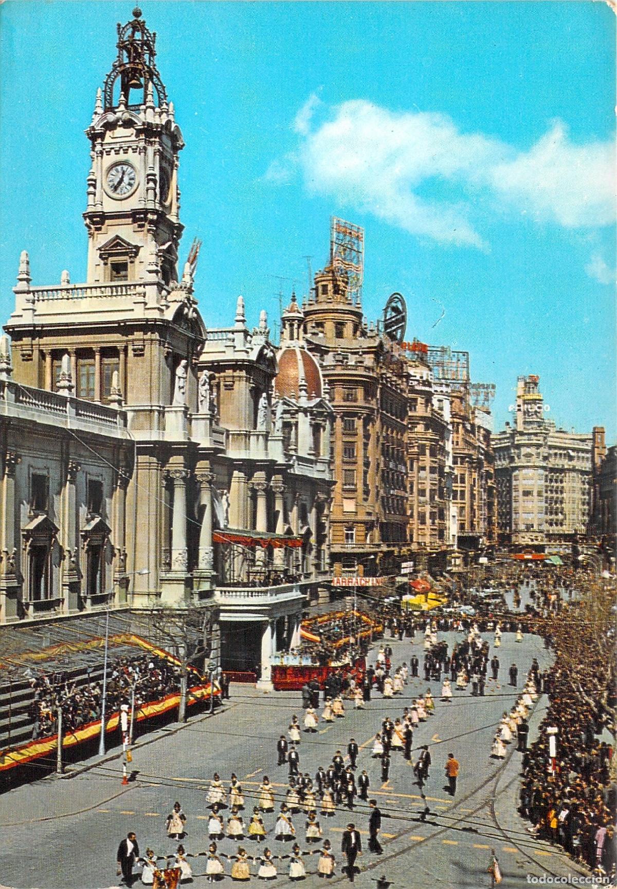 Postales: Postal de la Plaza del Caudillo en Valencia durante las Fallas
