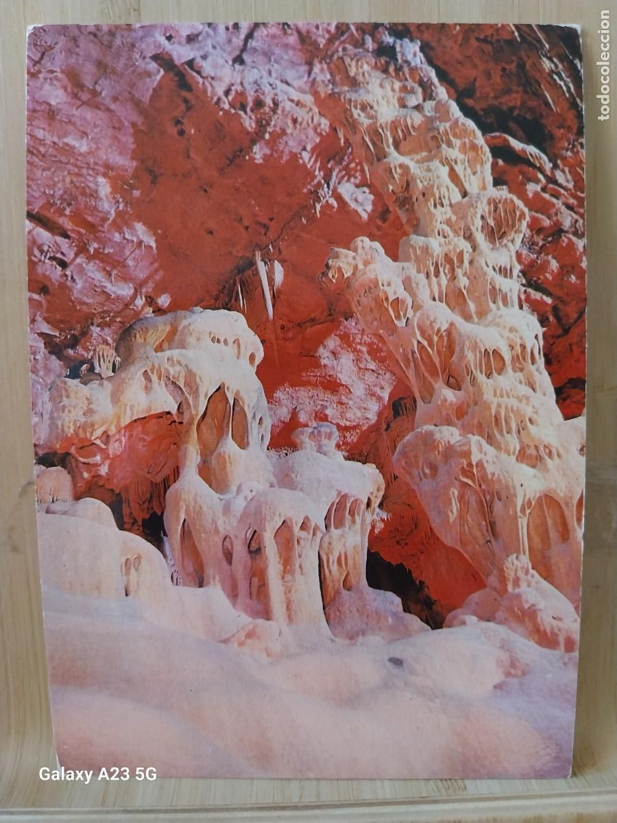 Postales: BUSOT CUEVAS DE CANALOBRE MARYLIN PERRITA CANICHE ED LUX 3 SC ORIGINAL