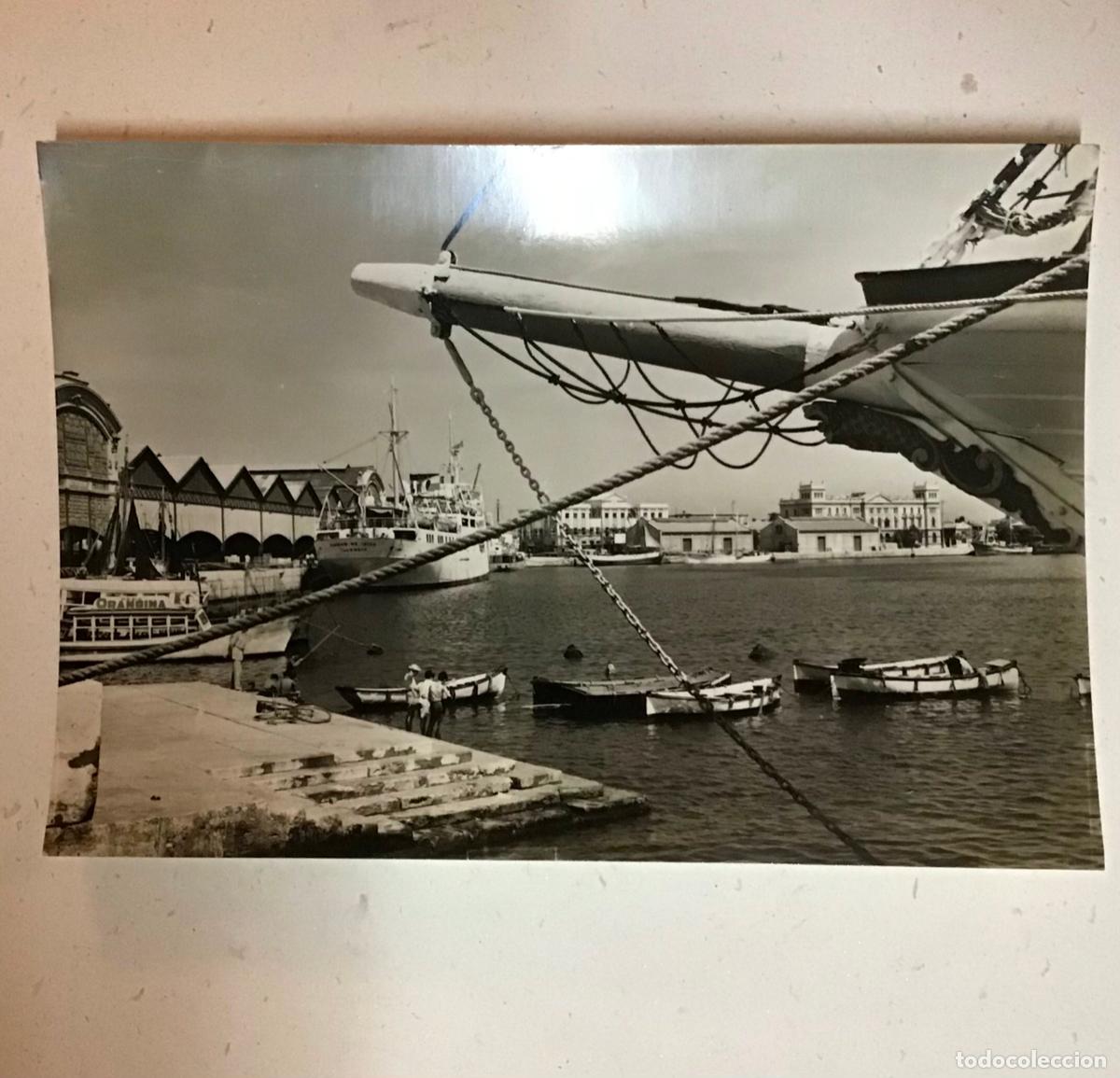 Postales: VISTAS DEL PUERTO DE VALENCIA A&Ntilde;OS 60