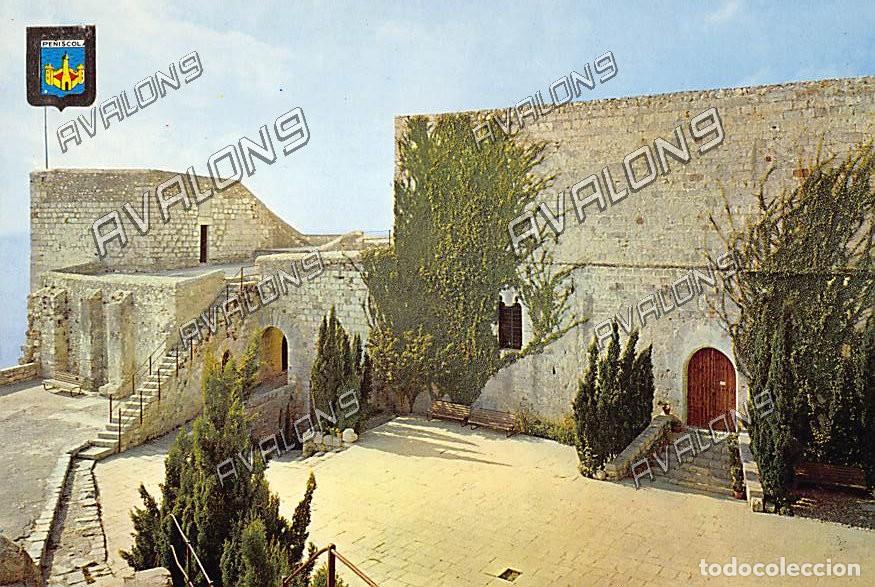 Postales: Patio de Armas y Habitaci&oacute;n del Papa Luna en Pe&ntilde;&iacute;scola (Caastell&oacute;n) - Sin Circular - A&ntilde;os 60
