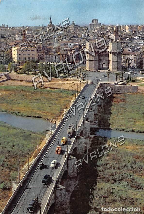 Postales: Puente y Torres de Serranos (Valencia) - Circulada con sello - 1966