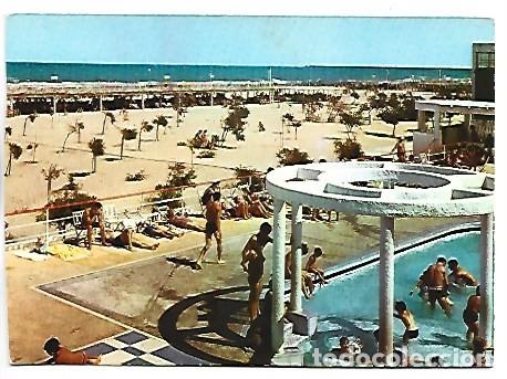Postales: PLAYA DE LAS ARENAS Y PISCINA.- VALENCIA