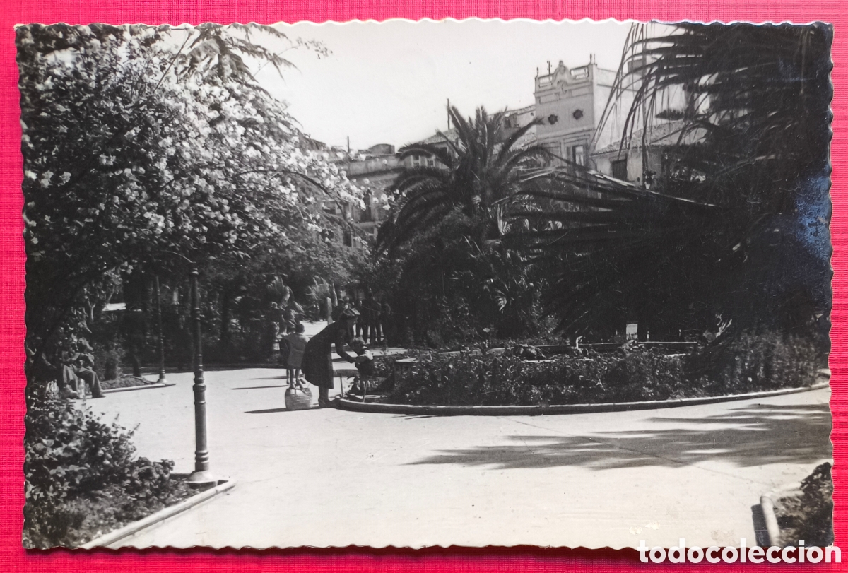 Postales: ALZIRA JARDINETS PLA&Ccedil;A AJUNTAMENT POSTAL FOTOGR&Aacute;FICA VAL&Egrave;NCIA C. 1955