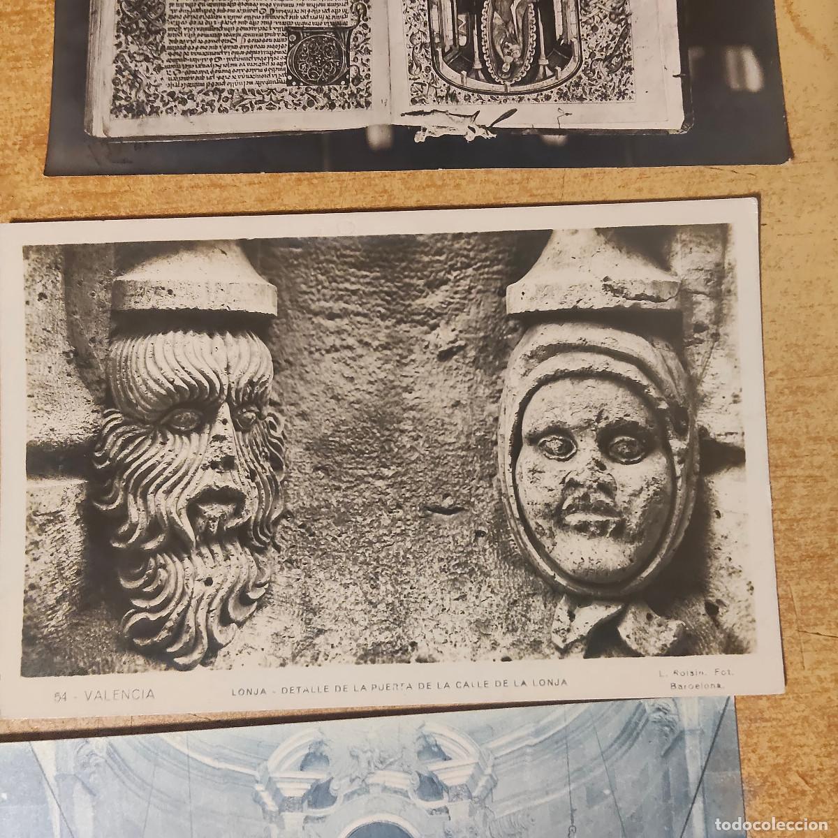 Postales: postal detalle escult&oacute;rico de la puerta de la calle de la Lonja en la Lonja de la Seda de Valencia