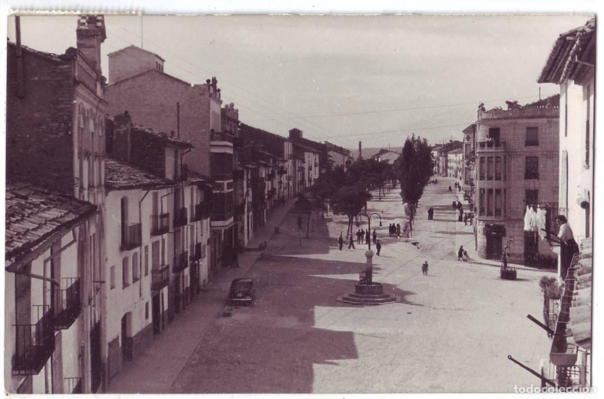 Postales: Villafranca del Cid (Castell&oacute;n): Avenida del Losar. Exclusivas Jos&eacute; M&ordf; Vives. Circulada (A&ntilde;os 50-60)