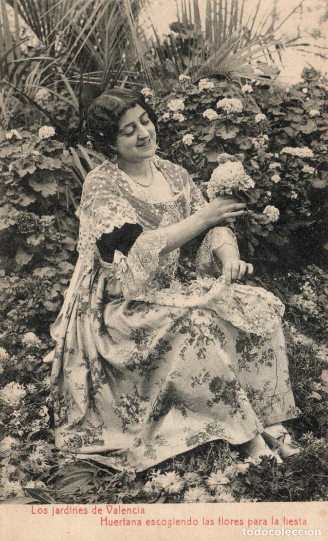 Cartes Postales: PRECIOSA POSTAL - VALENCIA - HUERTANA ESCOGIENDO LAS FLORES PARA LA FIESTA - FOTOTIPIA THOMAS
