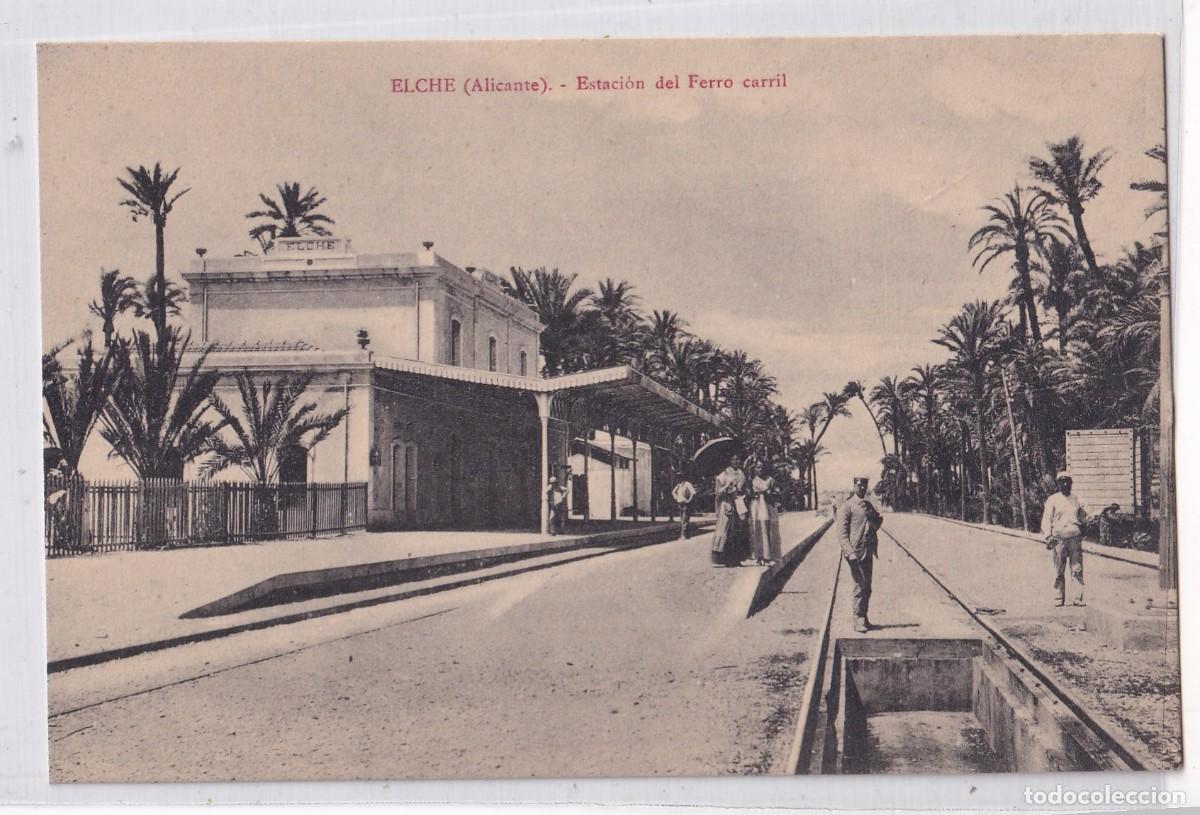 Postales: Elche Alicante. Estaci&oacute;n del ferrocarril. Tren. Edici&oacute;n Bazar Arca de No&eacute;. Sin circular.
