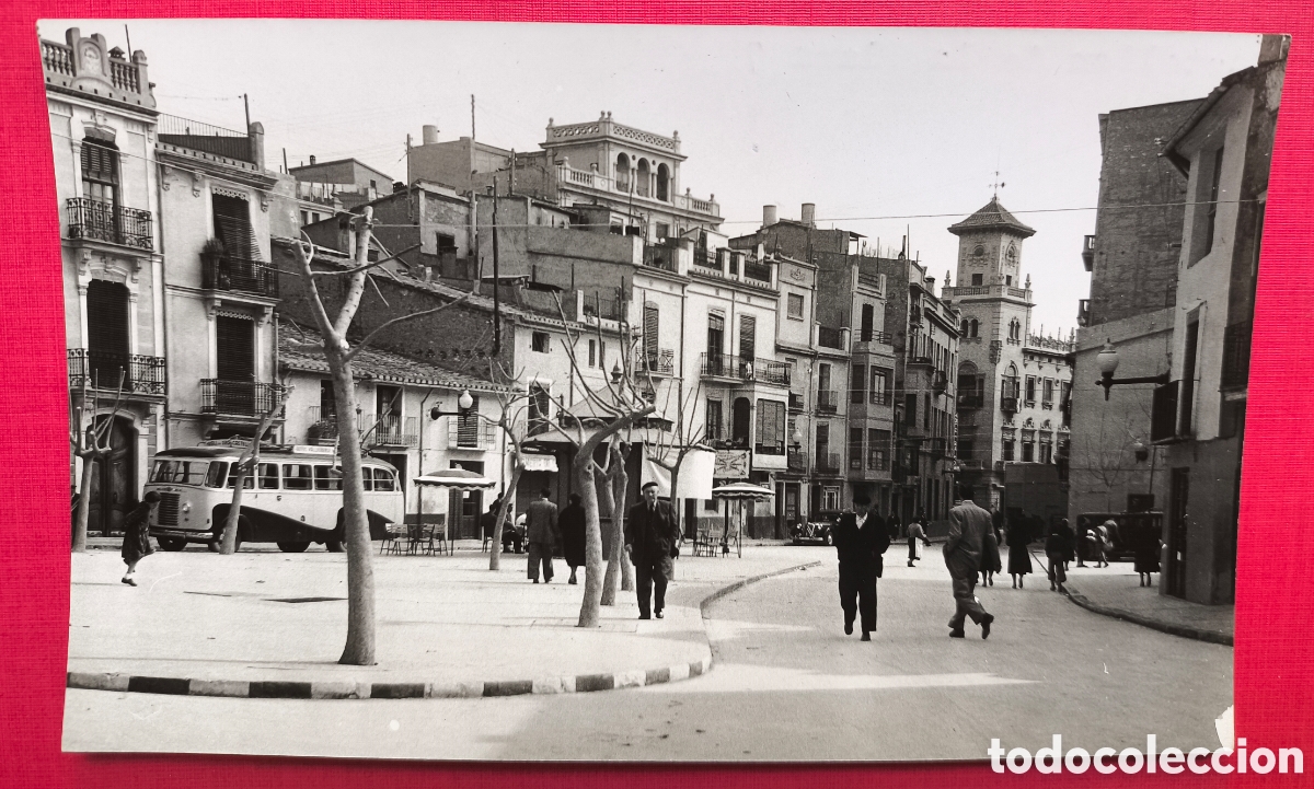 Postales: CASTELL&Oacute; PLA&Ccedil;A INDEPEND&Egrave;NCIA LA FAROLA POSTAL FOTOGR&Aacute;FICA FOTOGRAF&Iacute;A ARXIU CUY&Aacute;S CASTELL&Oacute;N C. 1955