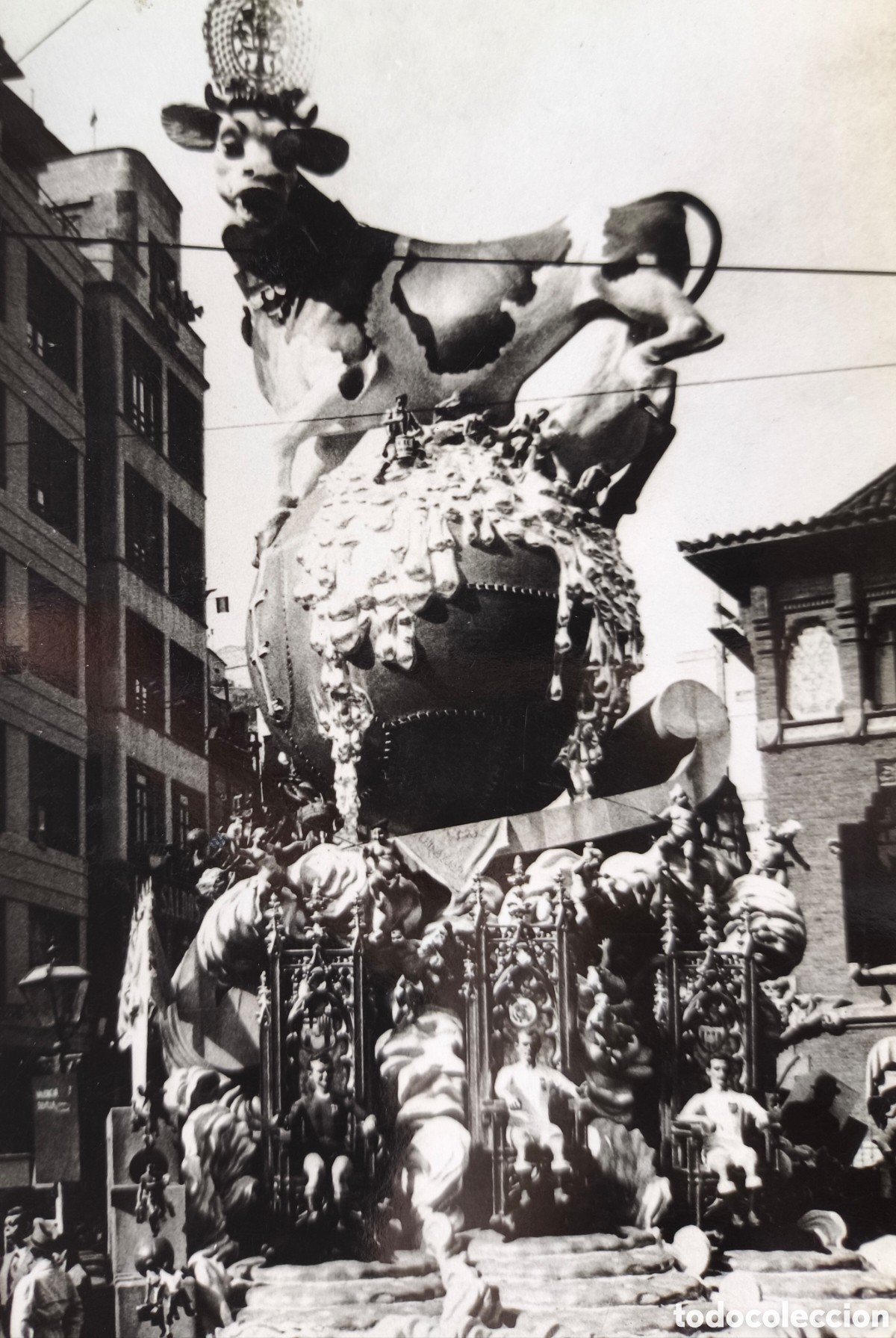 Postales: VALENCIA FALLA JO SOC LA VACA LLETERA POSTAL FOTOGR&Aacute;FICA FOTOGRAF&Iacute;A CUY&Aacute;S C. 1955