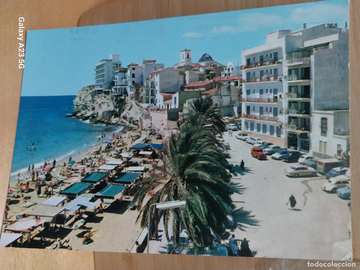 Postales: BENIDORM CASTILLO ED GALIANA 13 ANIMADA COCHES CL&Aacute;SICOS SOMBRILLAS