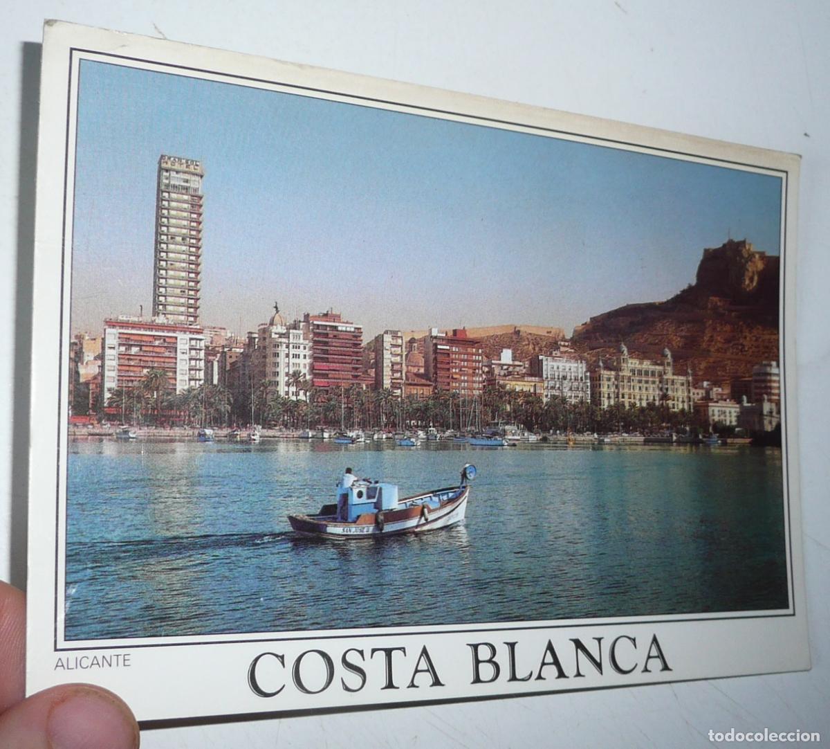 Postales: Postal Costa Blanca Alicante A-25 Vista del Puerto. La Esplanada y el Castillo de Santa B&aacute;rbara