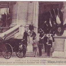 Postales: VISITA DE ALFONSO XIII A PARIS: EL REY SUBE LAS ESCALERAS DEL MINISTERIO DE ASUNTOS EXTERIORES(1905)
