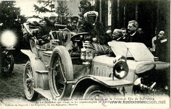 Postales: Los reyes de Espa&ntilde;a en coche en Biarritz - Foto 1