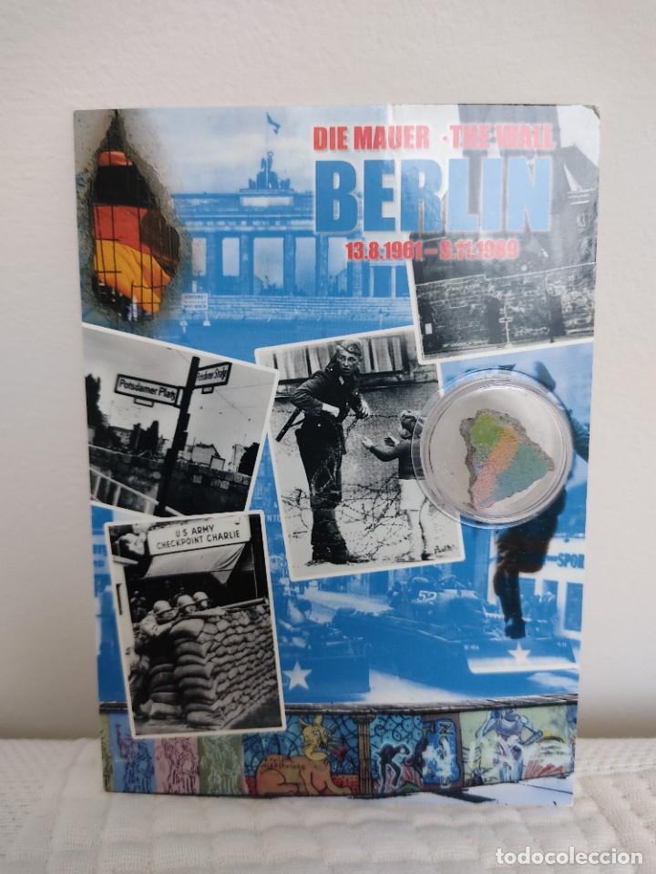 Postales: Postal con restos del Muro de Berl&iacute;n - Foto 1