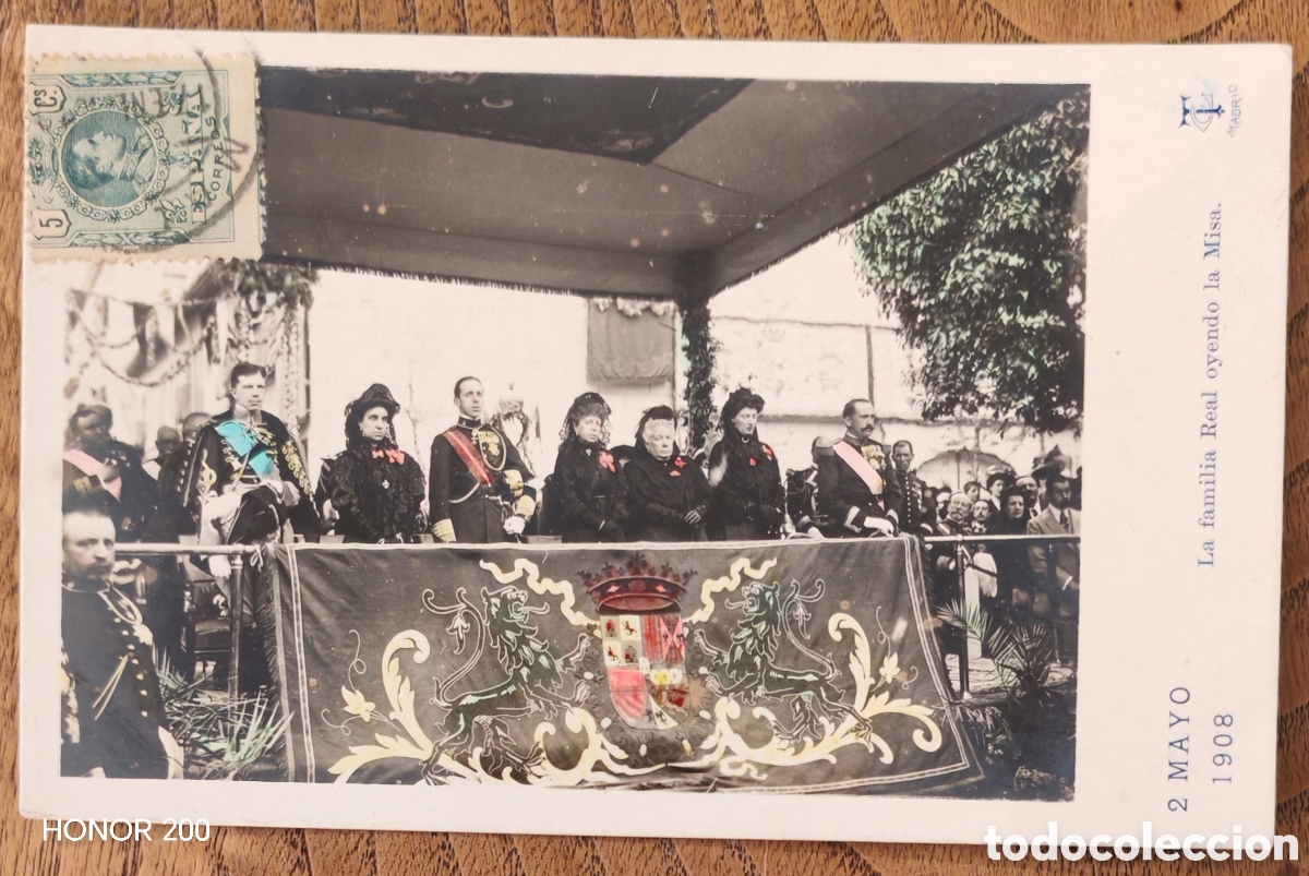 Postales: Postal - La Familia Real oyendo Misa - 2 de Mayo 1908. Circulada