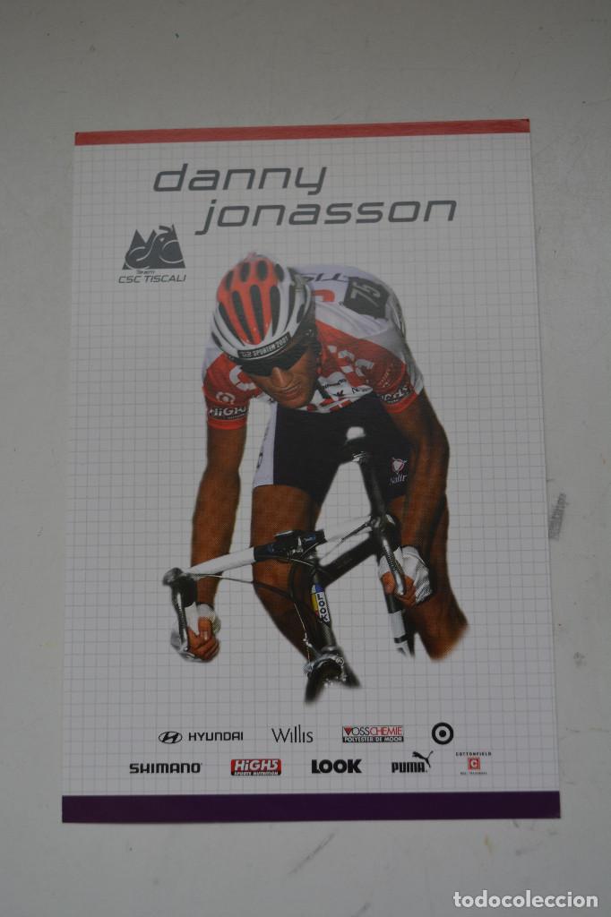 Coleccionismo deportivo: POSTAL DEL CICLISTA DANNY JONASSON (CSC) - Foto 1