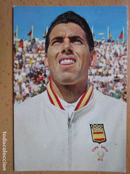 Coleccionismo deportivo: POSTAL * MANUEL SANTANA , COPA DAVIS * OSCARCOLOR A&Ntilde;O 1965. TENIS.