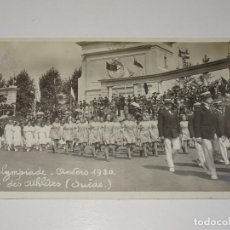 Coleccionismo deportivo: POSTAL ORIGINAL 7ª OLIMPIADA AMBERES 1920 - DIFILÉ DES ATHLETES SUEDE - 14X9CM, BUEN ESTADO