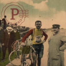 Coleccionismo deportivo: PARIS - PARC DES PRINCES - ARRIVÉE DE AZINI LORS DU TOUR DE FRANCE 1910. CICLISIMO. CYCLING. CYCLISM