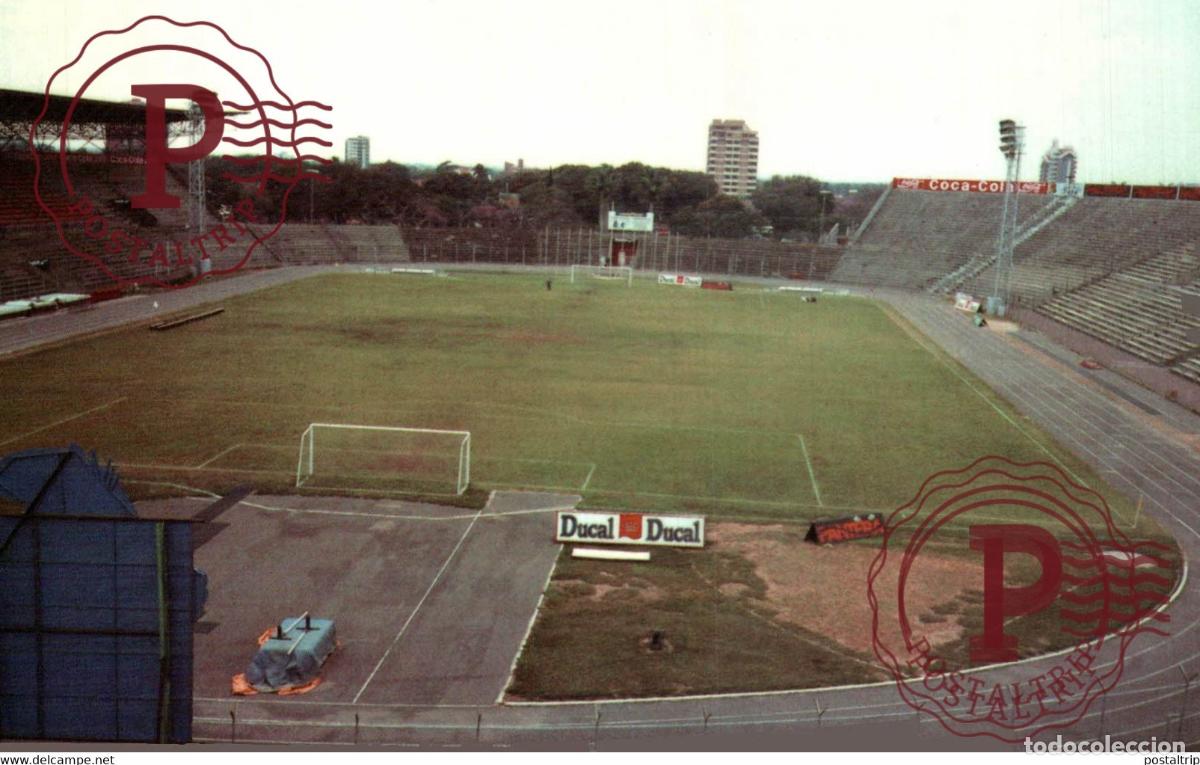 Coleccionismo deportivo: SANTA CRUZ DE LA SIERRA, BOLIVIA. RAM&Oacute;N TAHUICHI AGUILERA. FOOTBALL STADIUM STADION ESTADIO ESTADE