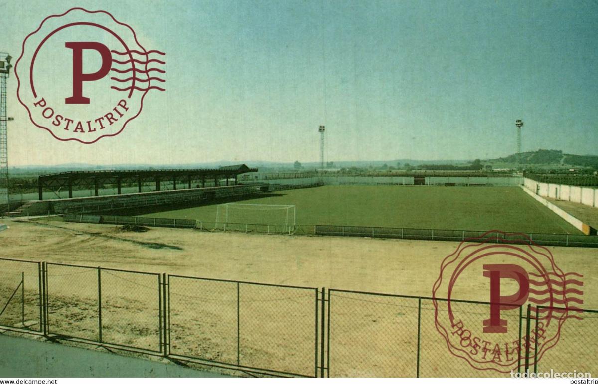 Coleccionismo deportivo: ESPA&Ntilde;A. SPAIN. EXTREMADURA. SANTA AMALIA. MUNICIPAL. C.D. SANTA EULALIA. ESTADIO. STADE. STADIUM.