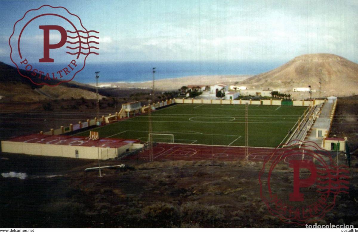 Coleccionismo deportivo: PLAYAS DE JAND&Iacute;A, FUERTEVENTURA. BENITO ALONSO. U.D P&Aacute;JARA PLAYAS. ESPA&Ntilde;A FUTBOL FOOTBALL STADIUM ST