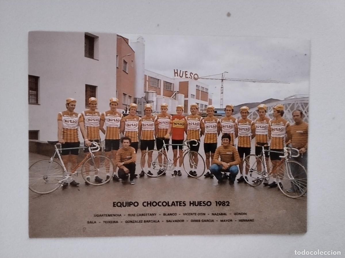 Coleccionismo deportivo: Postal del equipo ciclista HUESO a&ntilde;o 82