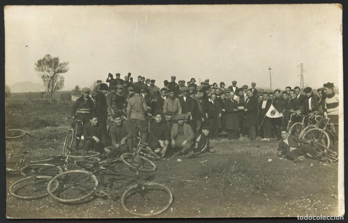 Sports collectibles: CICLISMO, TARJETA POSTAL FOTOGR&Aacute;FICA, S.C.C., HOMENAJE A COBE&Ntilde;A, 1923
