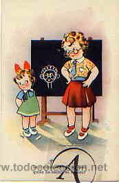 Postais: La maestra rega&ntilde;ando a ni&ntilde;a.