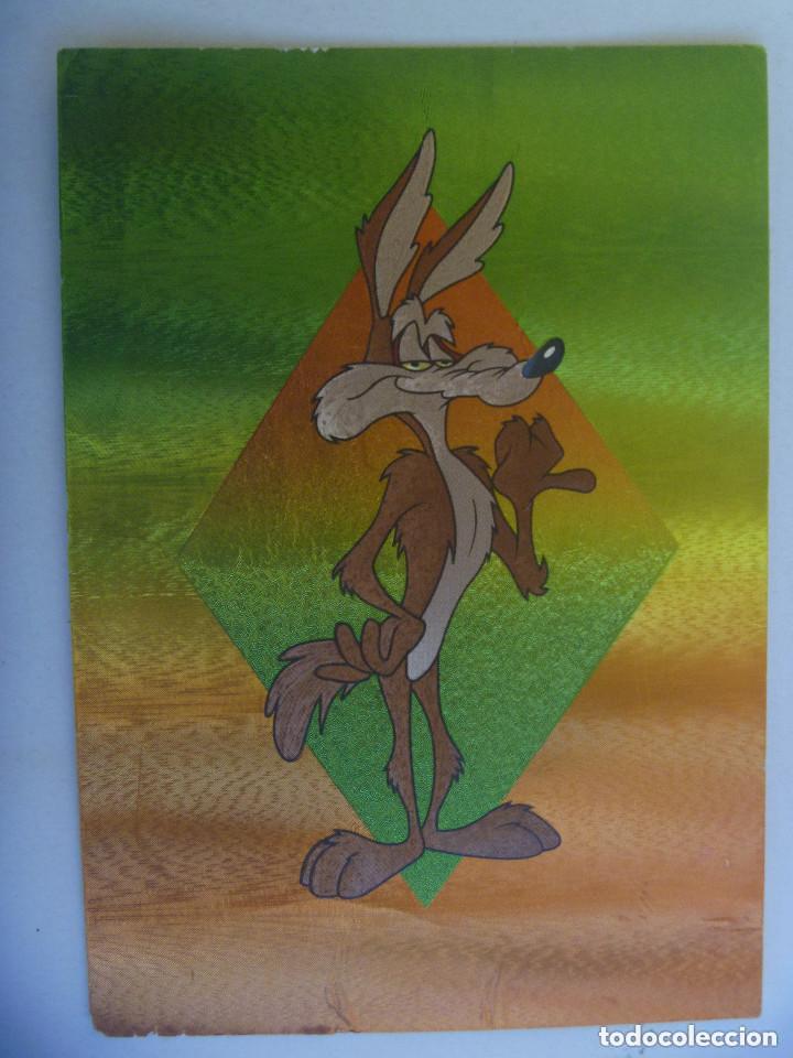 Postais: POSTAL DE EL COYOTE DE CORRECAMINOS , DE LOONY TUNES, WARNER BROS. FONDO TIPO HOLOGRAFICO.