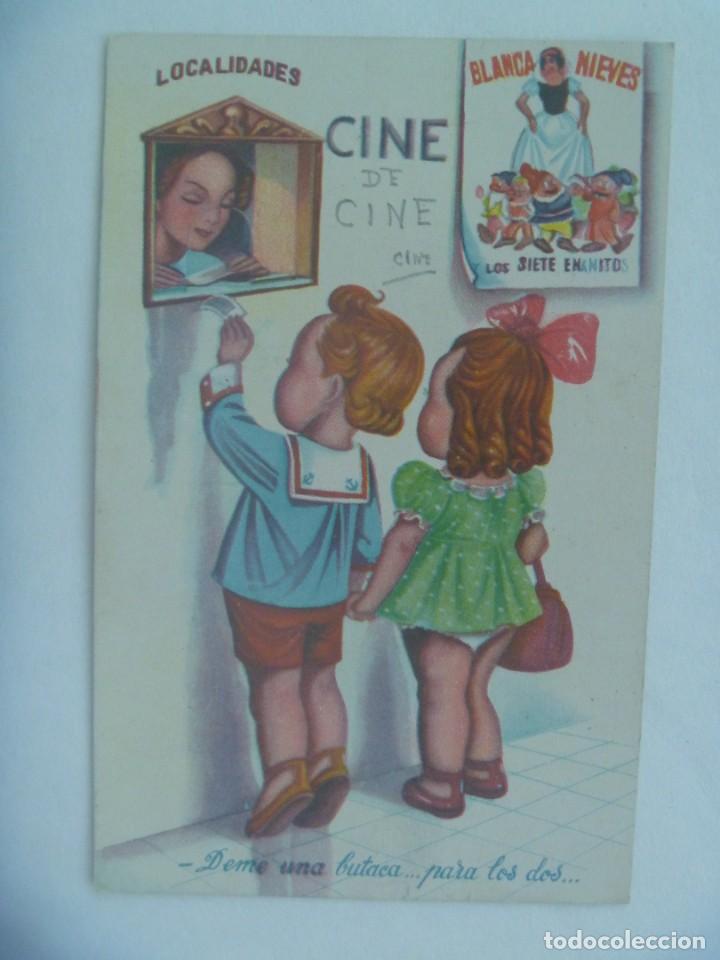 Postais: PRECIOSA POSTAL CON DIBUJO DE NI&Ntilde;OS QUE VAN AL CINE, CARTEL BLANCA NIEVES. A&Ntilde;OS 40