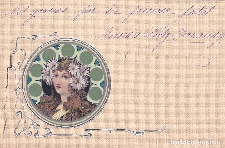 Postales: Postal modernista con relieve. Art Nouveau con imagen de mujer. Reverso sin dividir. Escrita