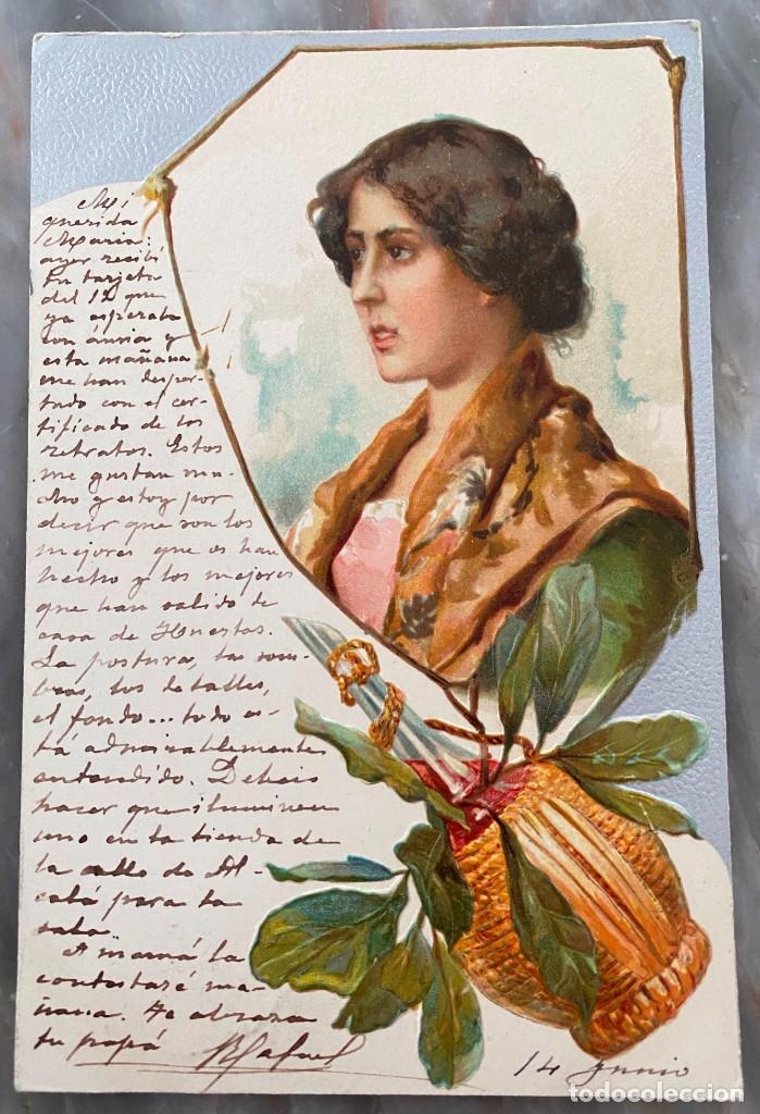Postales: ART NOUVEAU, MODERNISTA, EN RELIEVE, MUJER CON GARRAFA DE VINO, TIPO VIENES, CIRCULADA EN 1902
