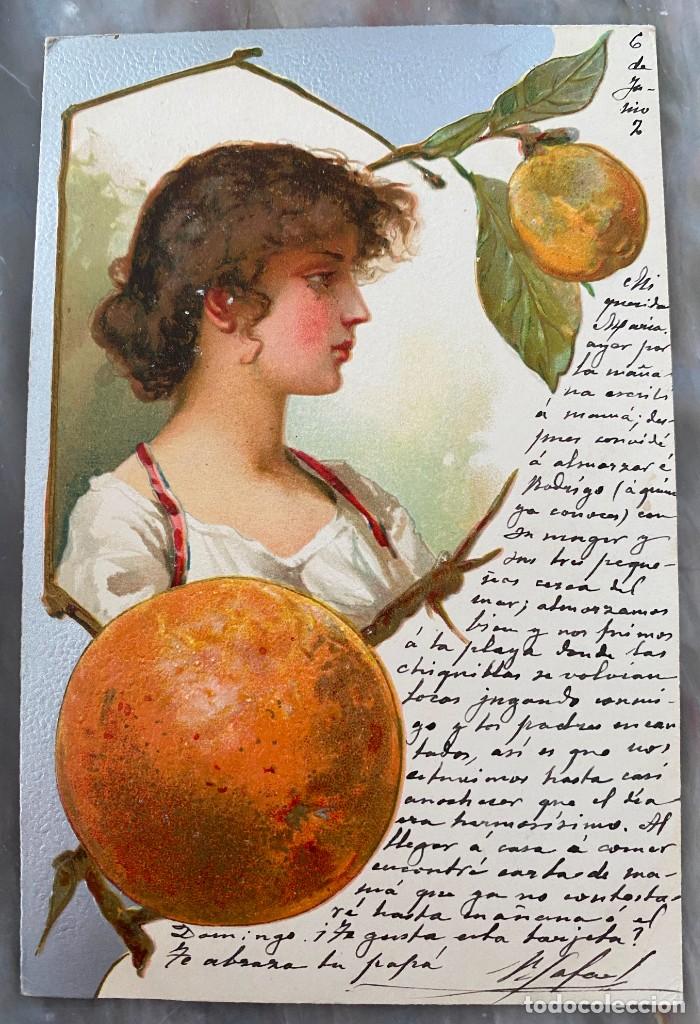 Postales: ART NOUVEAU, MODERNISTA, EN RELIEVE, MUJER CON NARANJA, TIPO VIENES, CIRCULADA EN 1902