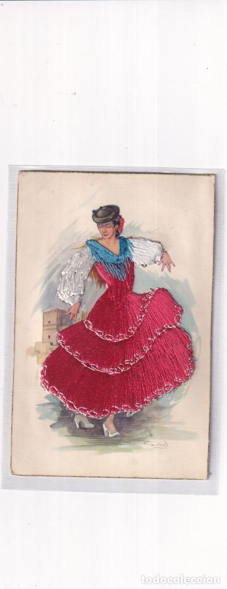 Postcards: Postal bordada. Mujer andaluza. Sin circular. Ediciones Darvi.
