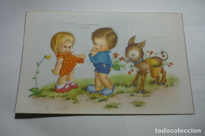 Postais: postal ni&ntilde;os campo .-