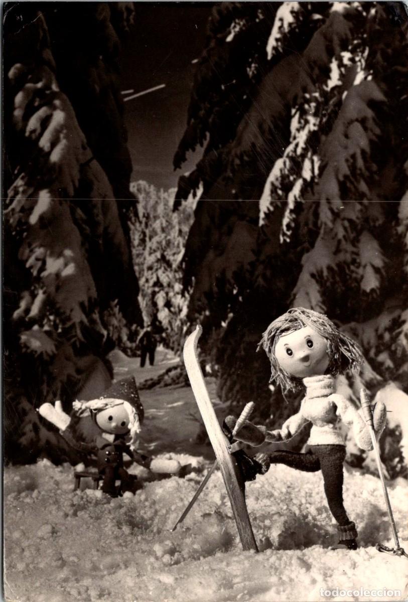 Postales: Mu&ntilde;ecos H&uacute;ngaros Esquiando - Postal H&uacute;ngara - Felicitaci&oacute;n Navide&ntilde;a - 148x99mm