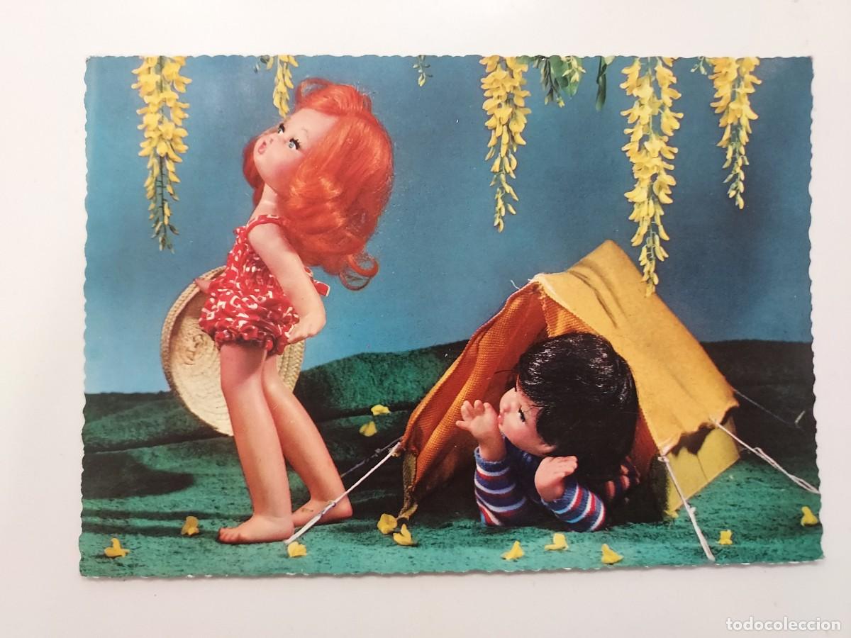 Postales: POSTAL ILUSTRADA. MU&Ntilde;ECOS DE VINILO NI&Ntilde;O Y NI&Ntilde;A DE ACAMPADA DE NOCHE. ESCRITA 1967. KRUGER