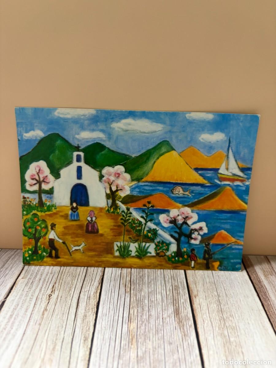 Postales: TARJETA POSTAL AN-21.- INGEBORG GAUGER. PINTURA NAIF. PAISAJE COSTERO IGLESIA. COLECCION PERLA