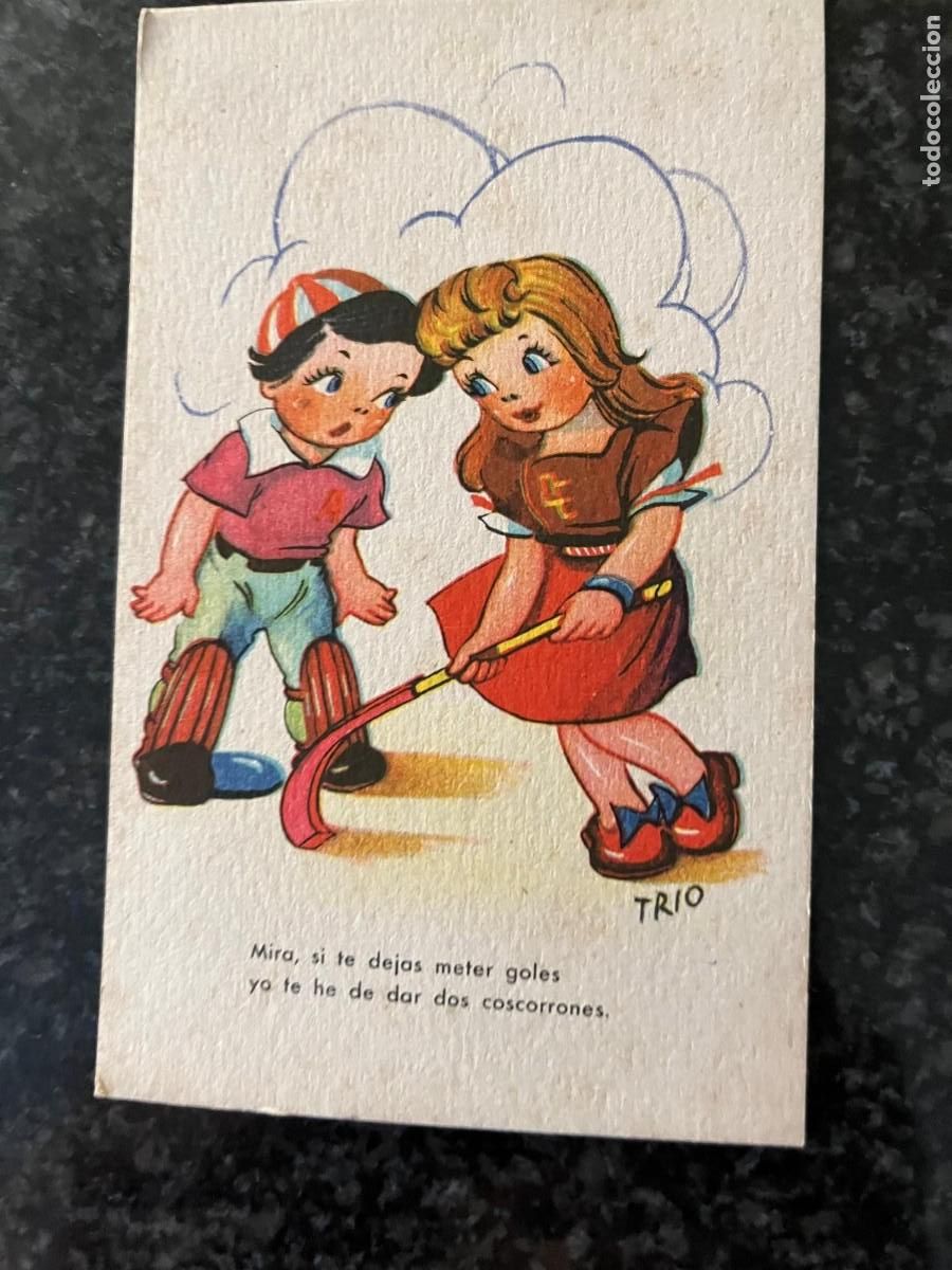 Postales: dos ni&ntilde;os jugando a hockey dibujo Trio escrita 1949
