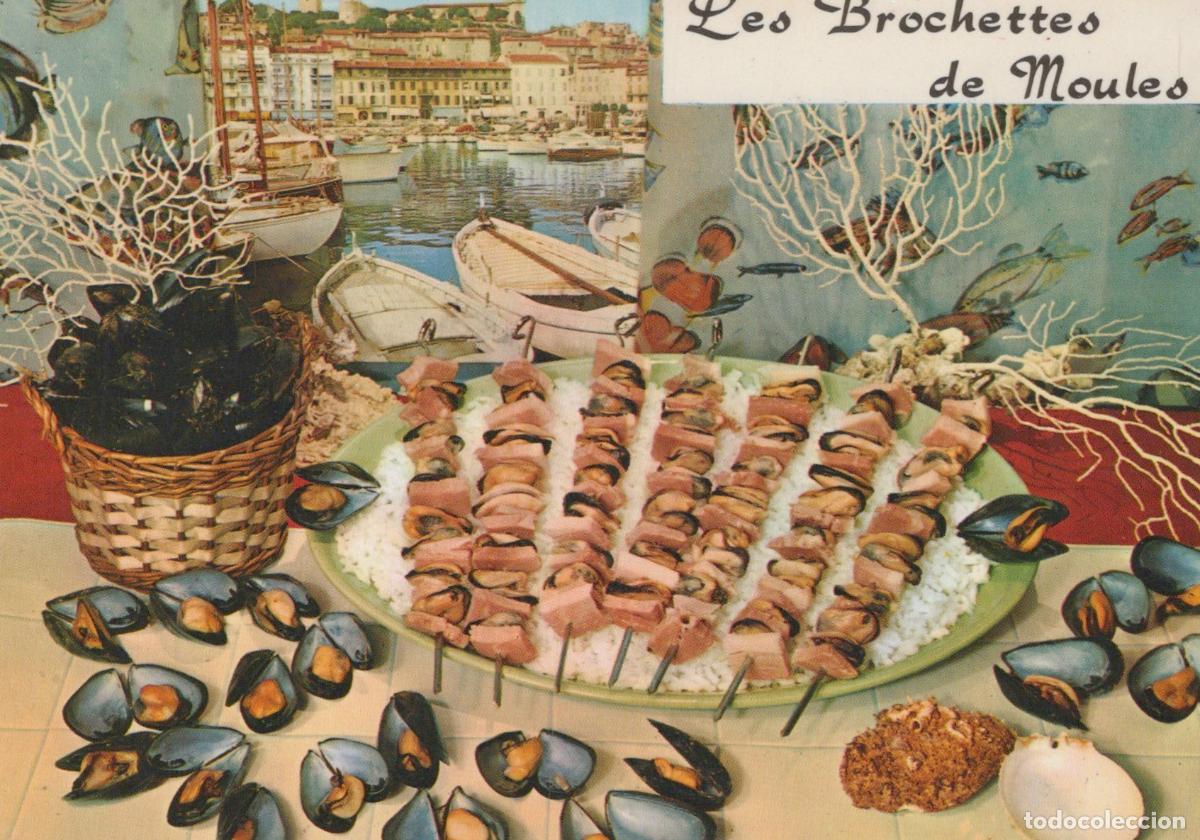 Postales: Les Brochettes de Moules Humour Food Postcard *YAF766