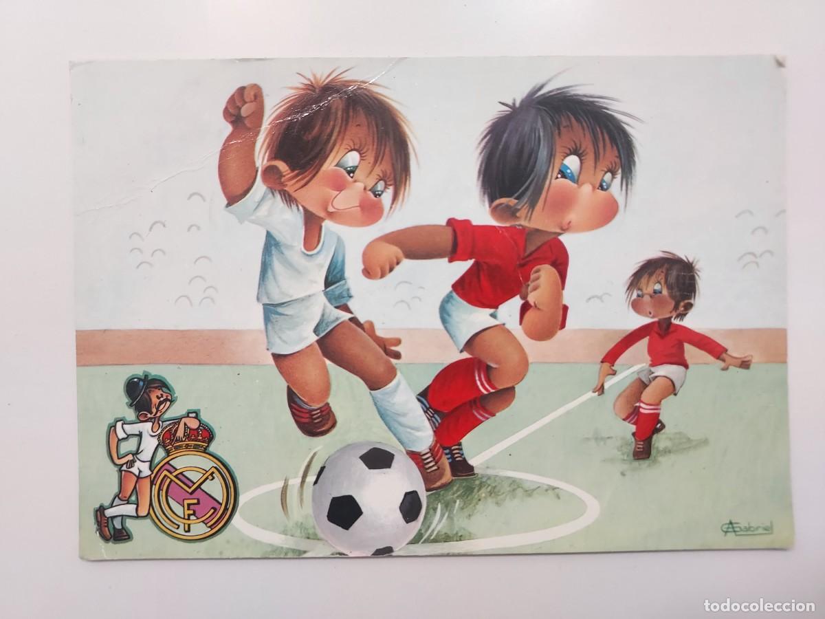 Postales: POSTAL ILUSTRADOR GABRIEL. FUTBOL REAL MADRID C. DE F. FUNDADO 1902. ESCRITA. 1973. DEPORTE