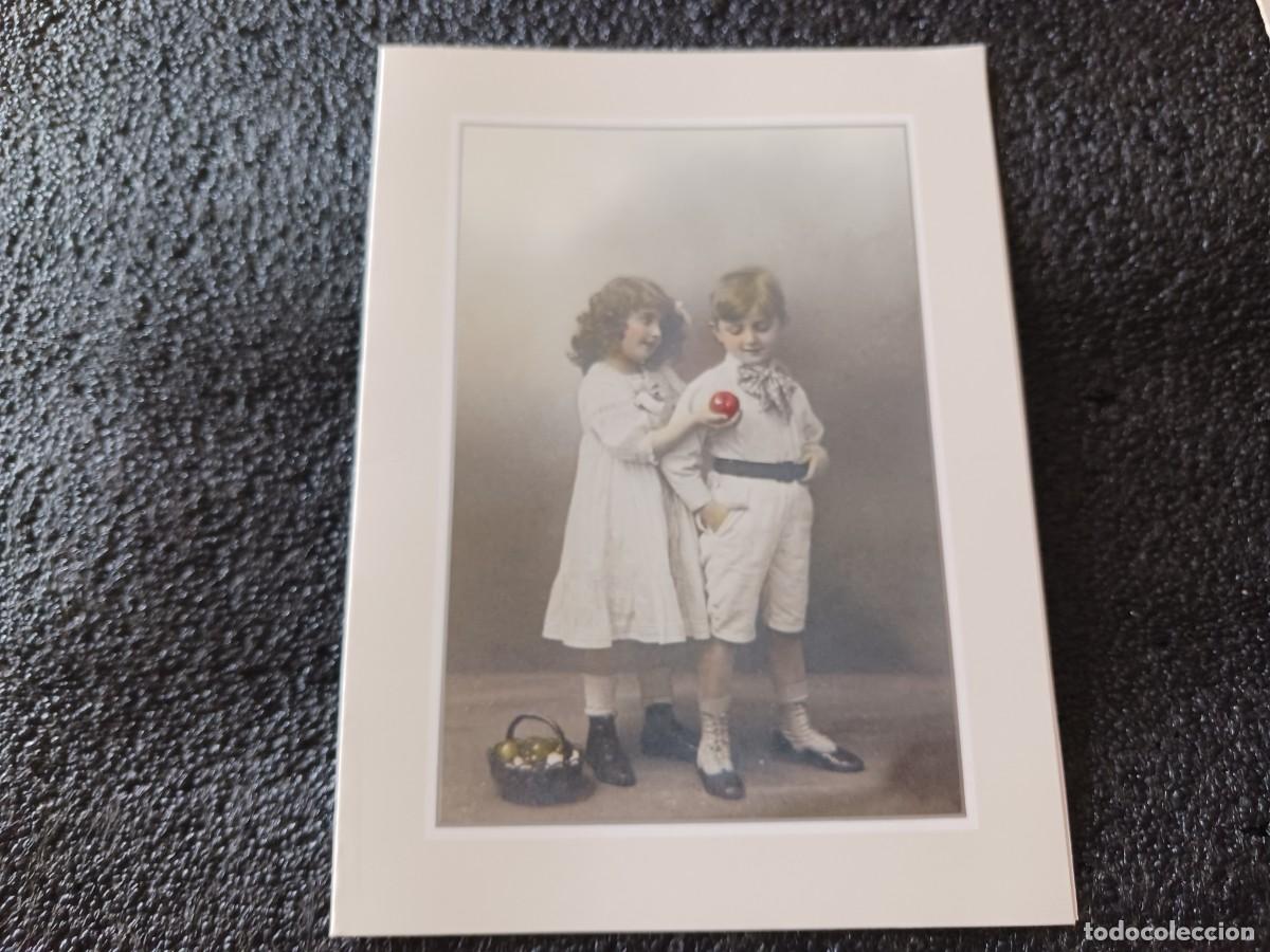 Postais: diptico, ni&ntilde;os con manzanas, photo maton 2, sin usar