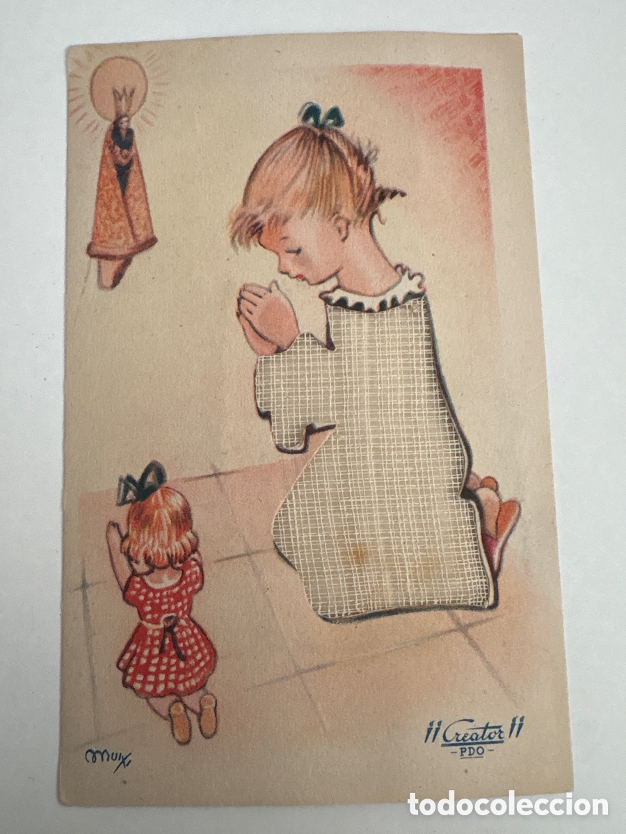 Postales: Postal dibujo de una ni&ntilde;a rezando con su mu&ntilde;eca ( con tela)