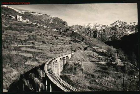 Postais: RIBAS DE FRESSER: PUENTE TREN CREMALLERA DE NURIA, AL FONDO CARALPS