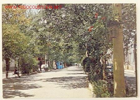 Postais: VALDEPE&Ntilde;AS.Paseo de la estacion.Circulada.