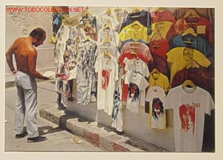 Cartoline: POSTAL 2026-EL QUE NO LLEVA CAMISETA ES PORQUE NO QUIERE...No circulada.
