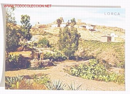 Cartoline: POSTAL 2004-LORCA.VISTA GENERAL DEL CALVARIO Y CASTILLO.No circulada.