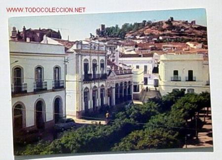 Postais: 2004-ARACENA.PLAZA DEL MARQUES DE ARACENA Y CASTILLO AL FONDO.No circulada.