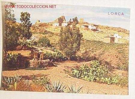 Cartoline: POSTAL-2004.LORCA-VISTA GENERAL DEL CALVARIO Y CASTILLO.No circulada.